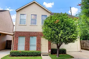 2232 Naomi St St, Houston, TX 77054 - Photo 1