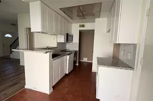 800 Country Pl Dr, Houston, TX 77079 - Photo 10