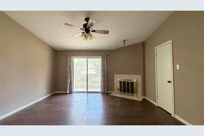 800 Country Place Drive #205, Houston, TX 77079 - Photo 18