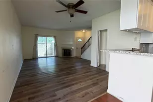 800 Country Pl Dr, Houston, TX 77079 - Photo 8