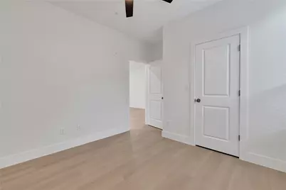 2613 Delafield Street #2, Houston, TX 77023 - Photo 16