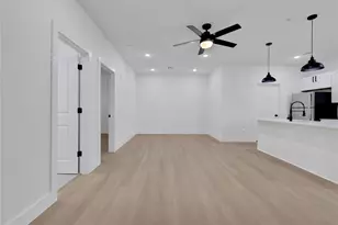 2613 Delafield St, Houston, TX 77023 - Photo 12
