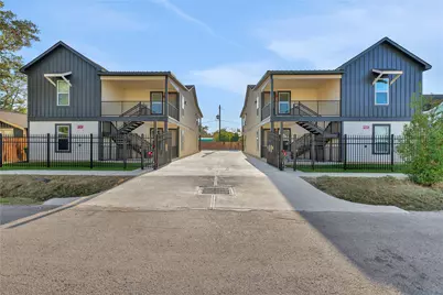 2613 Delafield Street #2, Houston, TX 77023 - Photo 1