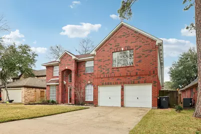 24 Dover Drive, Conroe, TX 77304 - Photo 2