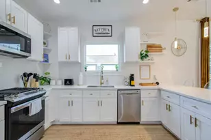1415 E 31st St, Houston, TX 77022 - Photo 4