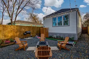 1415 E 31st St, Houston, TX 77022 - Photo 30