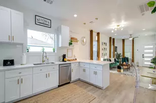 1415 E 31st St, Houston, TX 77022 - Photo 16