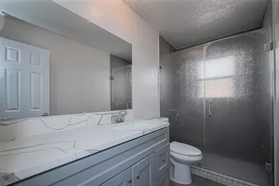 3730 Darlinghurst Drive, Houston, TX 77045 - Photo 12
