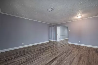 3730 Darlinghurst Drive, Houston, TX 77045 - Photo 18