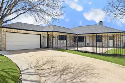 4530 T C Jester Boulevard, Houston, TX 77018 - Photo 1