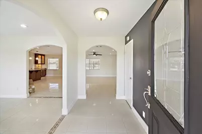 4530 T C Jester Boulevard, Houston, TX 77018 - Photo 10