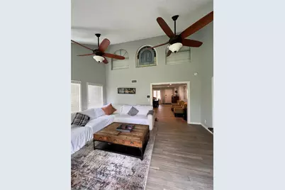 122 Albacore Avenue, Galveston, TX 77550 - Photo 6