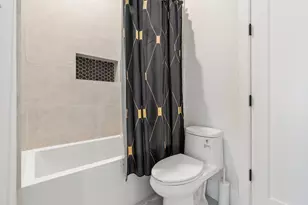 1011 Wynnwood Ln, Houston, TX 77008 - Photo 42