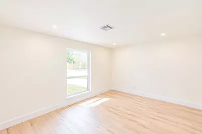 8002 Candle Lane, Houston, TX 77071 - Photo 16