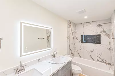 8002 Candle Lane, Houston, TX 77071 - Photo 18