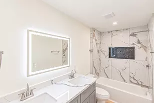 8002 Candle Ln, Houston, TX 77071 - Photo 18