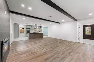 28923 Pine Hill Dr, Shenandoah, TX 77381 - Photo 16