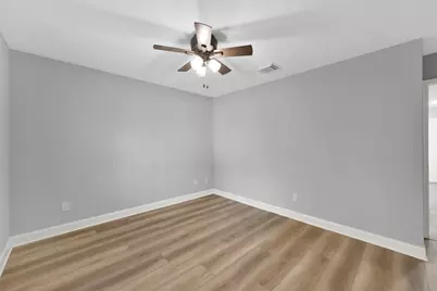 146 W Woodstock Circle Drive, The Woodlands, TX 77381 - Photo 36