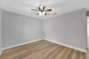 146 W Woodstock Cir Dr, Spring, TX 77381 - Photo 36