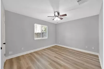 146 W Woodstock Circle Drive, The Woodlands, TX 77381 - Photo 34