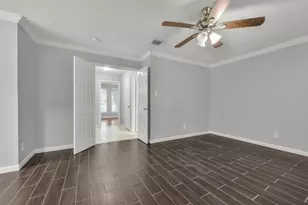 11415 Waxwood Dr, Houston, TX 77089 - Photo 16