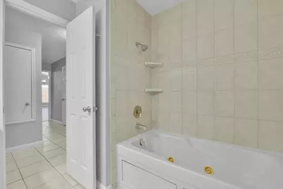 11415 Waxwood Drive, Houston, TX 77089 - Photo 24