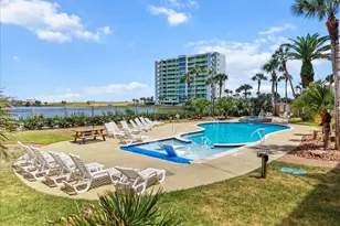 9520 Seawall Blvd, Galveston, TX 77554 - Photo 24