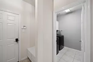 12602 Fisher River Ln, Humble, TX 77346 - Photo 32