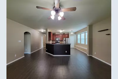 805 Arlington Pointe Drive, League City, TX 77573 - Photo 8