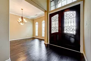 2914 Cotswold Lane, Sugar Land, TX 77479 - Photo 6