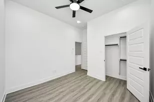 8533 Amadwe St, Houston, TX 77051 - Photo 30