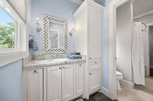 22 Laurenhurst Ct, Houston, TX 77043 - Photo 36