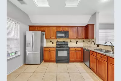21742 Winsome Rose Court, Cypress, TX 77433 - Photo 6