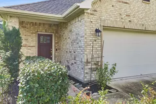 8415 Balding Dr, Fulshear, TX 77441 - Photo 2