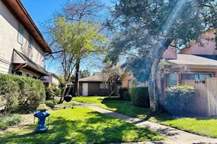 8030 Sands Point Dr, Houston, TX 77036 - Photo 14