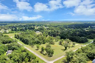1102 W Point Dr, Rosharon, TX 77583 - Photo 34