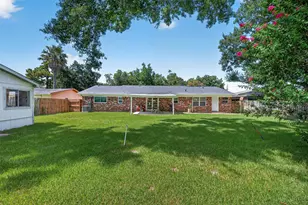802 W Sterling St, Baytown, TX 77520 - Photo 22