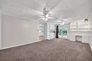 802 W Sterling St, Baytown, TX 77520 - Photo 6