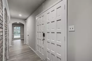 1938 Running Springs Dr, Houston, TX 77339 - Photo 6