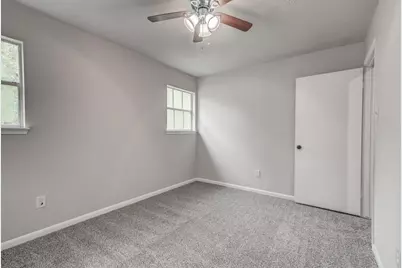 1938 Running Springs Drive, Houston, TX 77339 - Photo 32