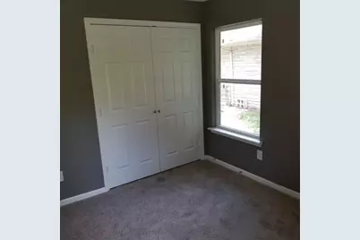 5910 Van Fleet Street, Houston, TX 77033 - Photo 8
