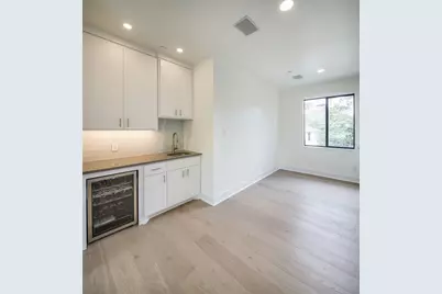 10663 Memorial Drive, Houston, TX 77024 - Photo 40