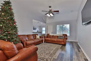 518 Tall Timber Dr, West Columbia, TX 77486 - Photo 12