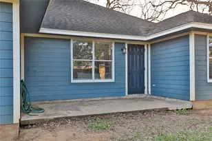 518 Tall Timber Dr, West Columbia, TX 77486 - Photo 6