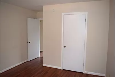 8506 Langdon Lane, Houston, TX 77036 - Photo 18