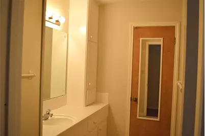8506 Langdon Lane, Houston, TX 77036 - Photo 16