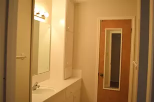 8506 Langdon Ln, Houston, TX 77036 - Photo 16