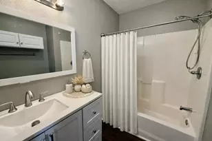 124 Bennett St, West Columbia, TX 77486 - Photo 24