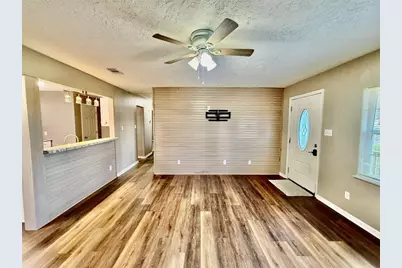 124 Bennett Street, West Columbia, TX 77486 - Photo 6