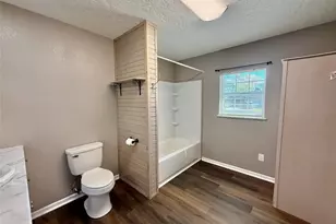 124 Bennett St, West Columbia, TX 77486 - Photo 30